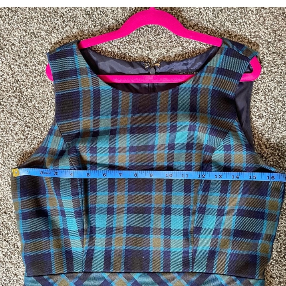 💙Tommy Hilfiger Blue and Black Plaid Mini Dress size 6 - Picture 3 of 5